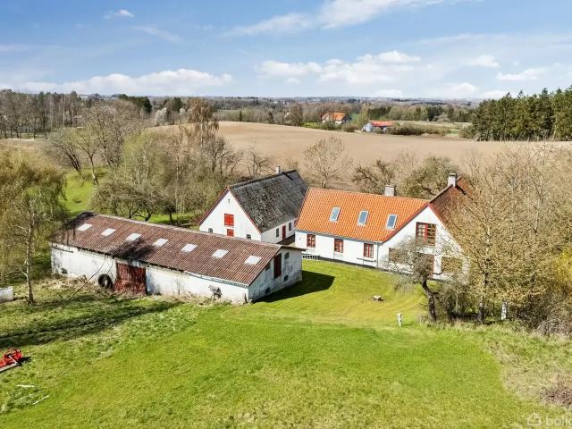 Til salg: Espelundsvej 4, Skovhastrup, Hvalsø Landejendom på 349 m² Boligsiden