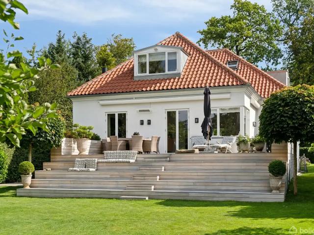 Til salg: Fabritius Alle 6, Klampenborg Villa på 224 m² Boligsiden