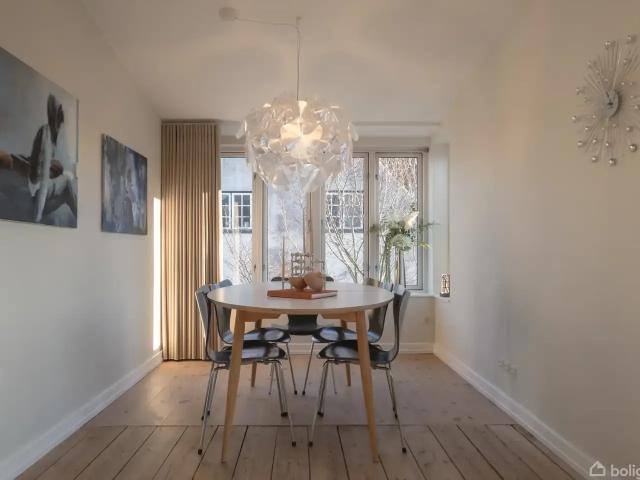 Til salg: Frederikssundsvej 255, 1. Brønshøj Villalejlighed på 135 m² Boligsiden