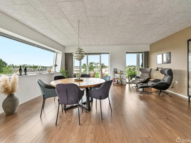 Til salg: Fuglsang Holm 3, 2. Tv. Herning Ejerlejlighed på 140 m² Boligsiden