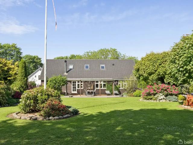 Til salg: Guldforhovedvej 15, Bording Landejendom på 224 m² Boligsiden