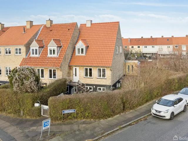 Til salg: Hadsten Alle 5, Kastrup Rækkehus på 109 m² Boligsiden