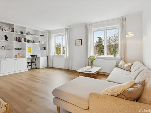 Til salg: Hegnsvej 187, Nærum Rækkehus på 114 m² Boligsiden