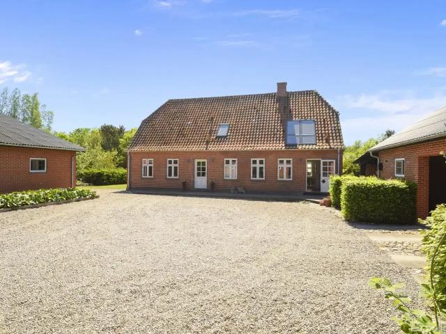 Til salg: Herredsvejen 47, Skringstrup, Skals Landejendom på 156 m² Boligsiden