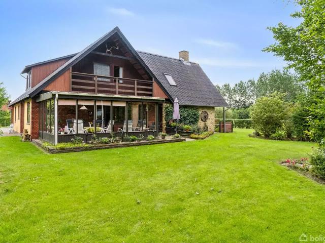 Til salg: Hovedgaden 63, Poulstrup, Vrå Villa på 198 m² Boligsiden