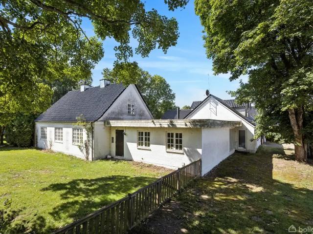 Til salg: Hovedvejen 18, Bjerregrav, Møldrup Landejendom på 217 m² Boligsiden