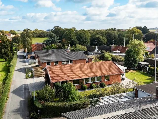 Til salg: Hyacintvej 12, Glesborg Villa på 120 m² Boligsiden
