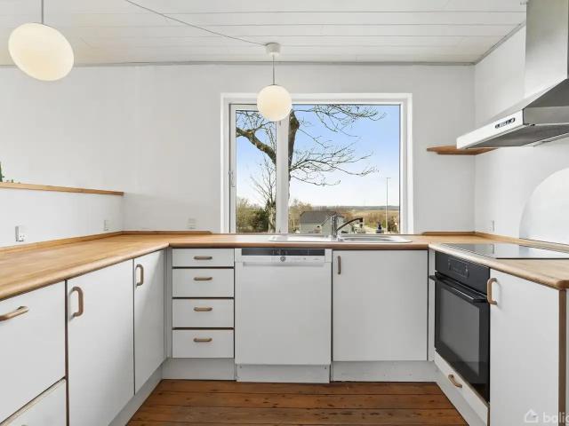 Til salg: Isgårdsvej 2, Bjødstrup, Knebel Villa på 98 m² Boligsiden