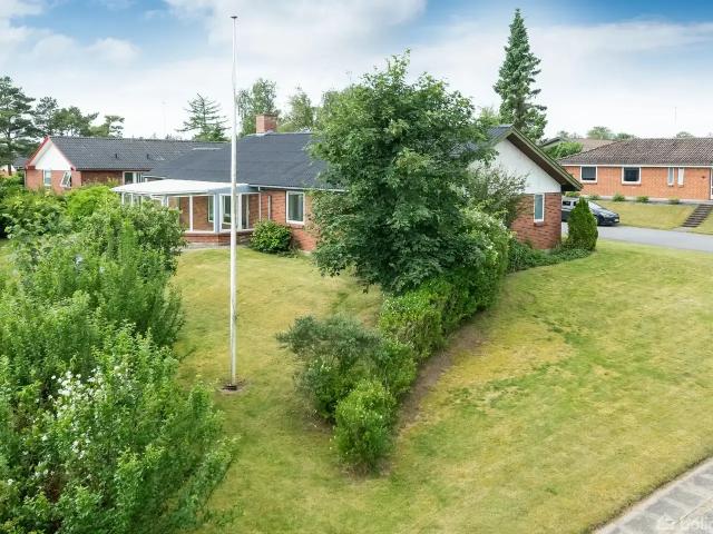Til salg: Irisvej 13, Sindal Villa på 145 m² Boligsiden