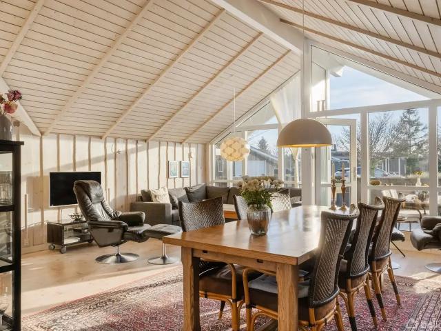 Til salg: Kirkholm Strandby 1B, Juelsminde Fritidsbolig på 103 m² Boligsiden
