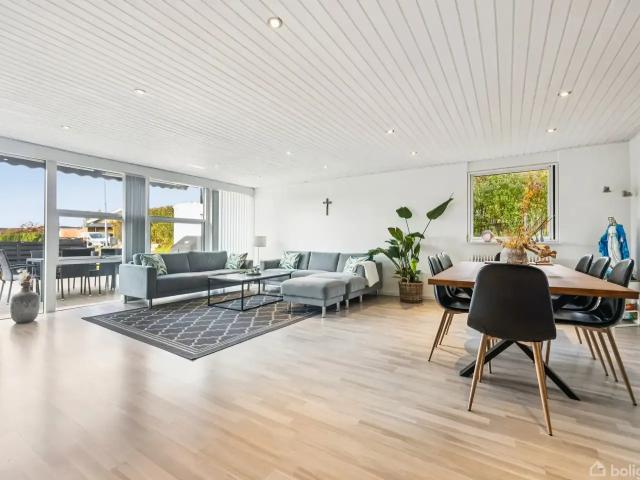 Til salg: Kvindbjergvej 16, Hjallerup Villa på 134 m² Boligsiden