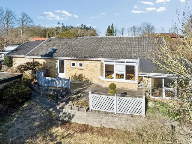 Til salg: Liden Kirstens Vej 8, Brønderslev Villa på 164 m² Boligsiden
