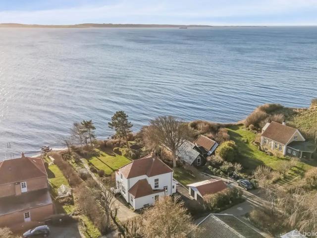 Til salg: Lundevej 26, Kalundborg Villa på 240 m² Boligsiden