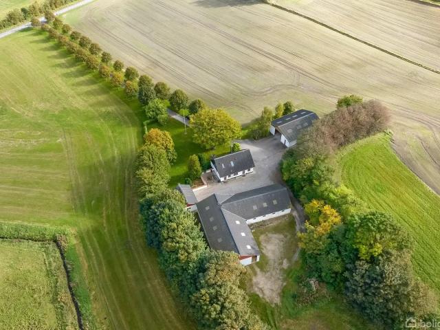 Til salg: Måholtvej 53, Hals Landejendom på 258 m² Boligsiden