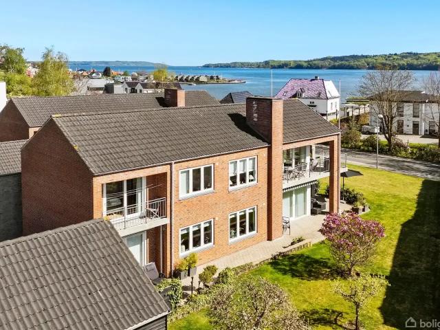 Til salg: Mølholmvej 8, Vejle Rækkehus på 136 m² Boligsiden