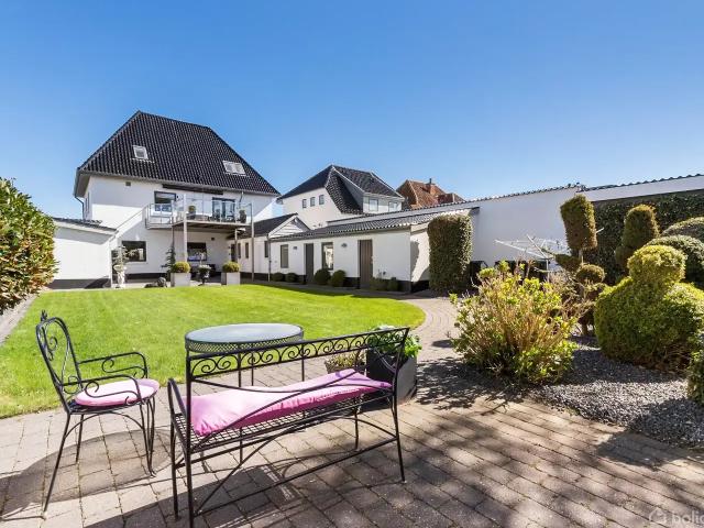 Til salg: Markskellet 4, Bønnerup Strand, Glesborg Villa på 220 m² Boligsiden