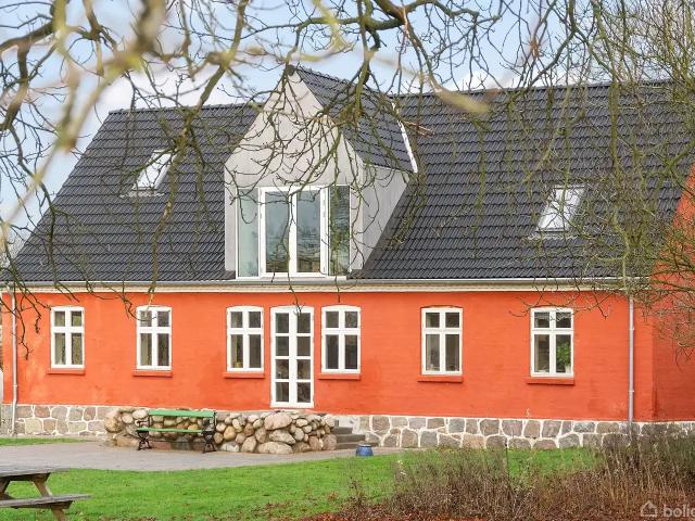 Til salg: Åmosevej 30, Brokøb, Jyderup Landejendom på 294 m² Boligsiden