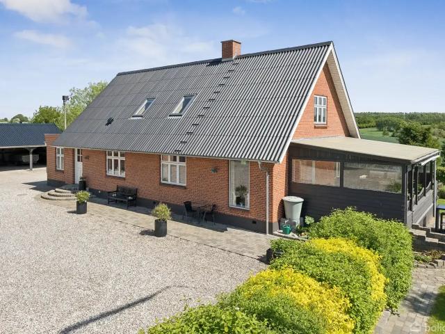 Til salg: Nedermarken 41, Bjerringbro Villa på 213 m² Boligsiden