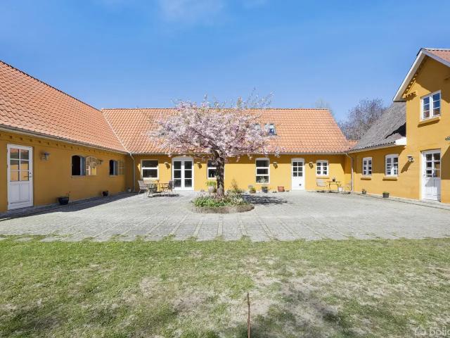 Til salg: Overdrevsvejen 114, Lellinge, Køge Villa på 353 m² Boligsiden