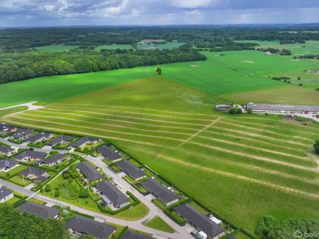 Til salg: Ringvejen 2R, Sørbymagle, Slagelse Helårsgrund på 883 m² Boligsiden