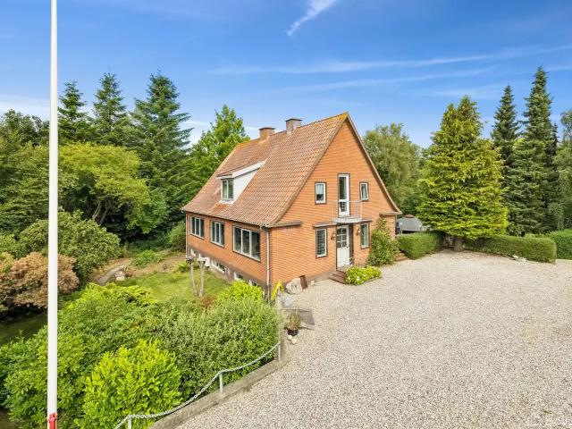 Til salg: Romlundvej 31, Løgstrup Villa på 187 m² Boligsiden