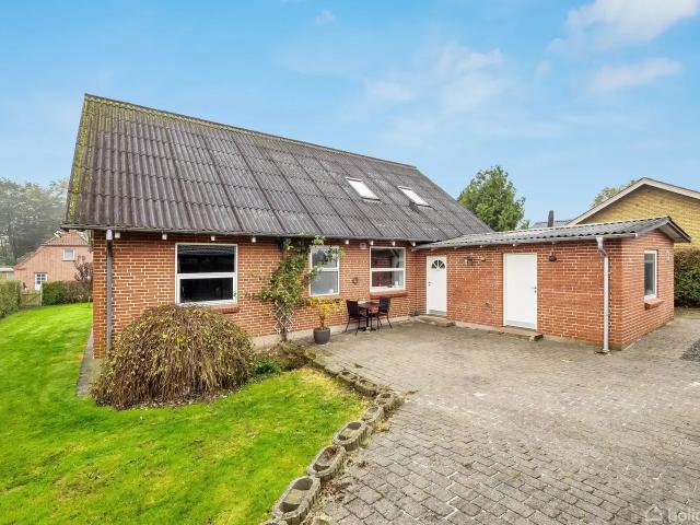 Til salg: Ørregårdsvej 2, Løgstrup Villa på 156 m² Boligsiden
