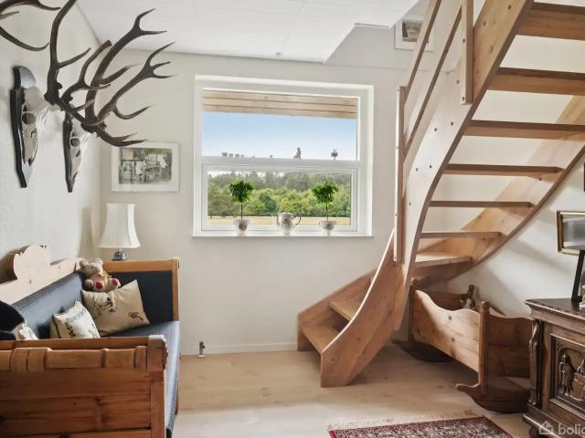 Til salg: Skovalleen 1A, Ebeltoft Landejendom på 167 m² Boligsiden