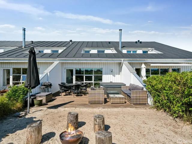 Til salg: Skovlunden 1, Aabybro Rækkehus på 133 m² Boligsiden