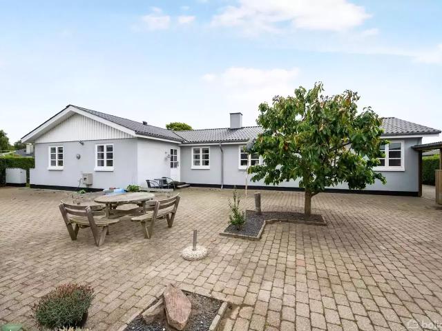 Til salg: Skolevangsvej 19, Elling, Frederikshavn Villa på 177 m² Boligsiden