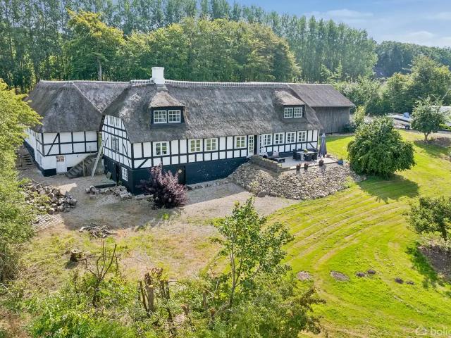 Til salg: Stoense Udflyttervej 18, Stoense Udflytter, Tranekær Villa på 314 m² Boligsiden
