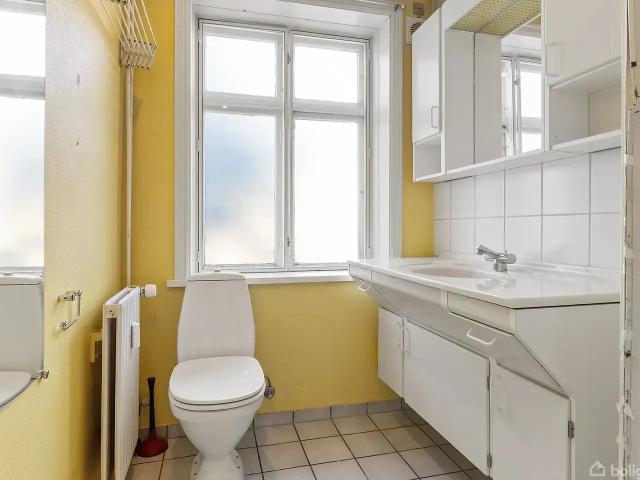 Til salg: Storegade 25, st. Th. Rønne Ejerlejlighed på 162 m² Boligsiden