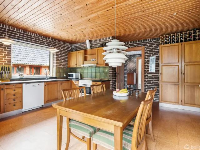 Til salg: Stationsvej 11A, Sjelle, Galten Villa på 213 m² Boligsiden