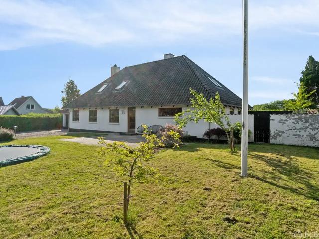 Til salg: Stationsvej 30A, Brejning, Børkop Villa på 260 m² Boligsiden