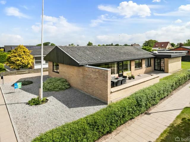 Til salg: Østergade 79A, Aabybro Villa på 199 m² Boligsiden