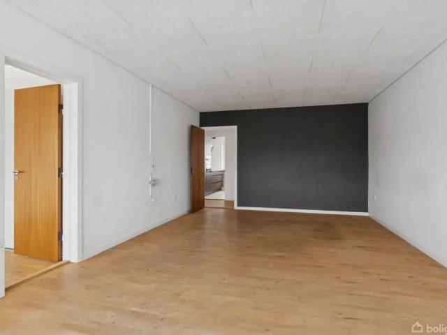 Til salg: Strubjerg 23, st. Tv. Nørresundby Ejerlejlighed på 111 m² Boligsiden
