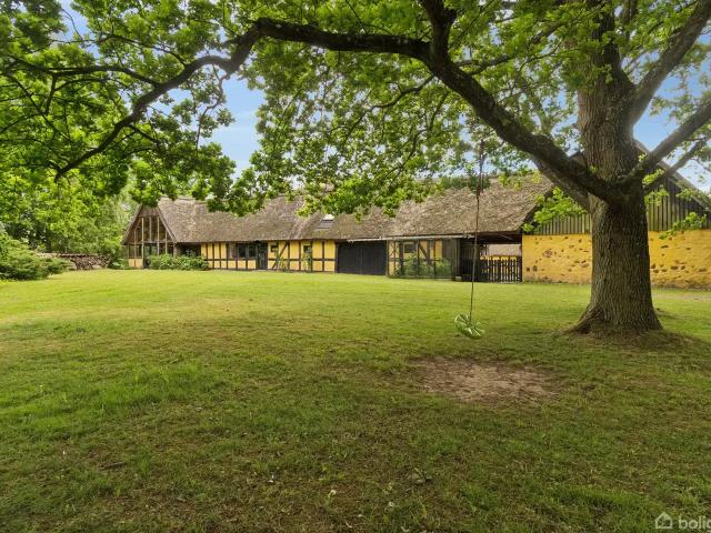 Til salg: Strandvejen 154A, Ugelbølle, Rønde Villa på 315 m² Boligsiden