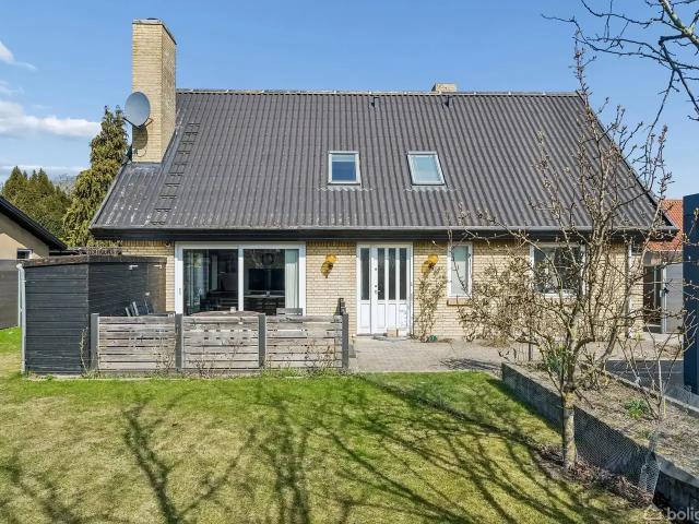 Til salg: Sydkærsvej 102, Hvidovre Villa på 83 m² Boligsiden