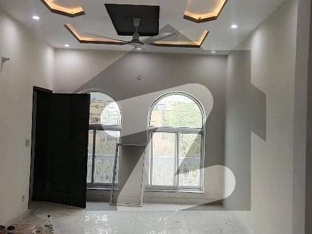 Tile floor New Upper Portion For Rent