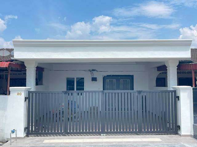 TIP TOP CONDITION 1 Storey House Jalan Hamzah Alang Kapar Klang
