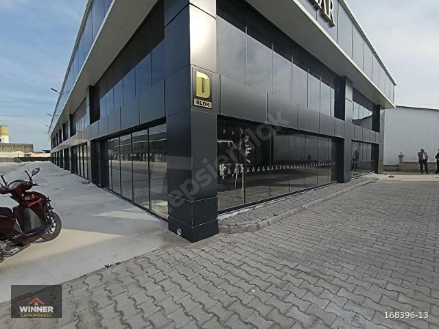 Tire Oto Plaza'da Satılık İşyeri