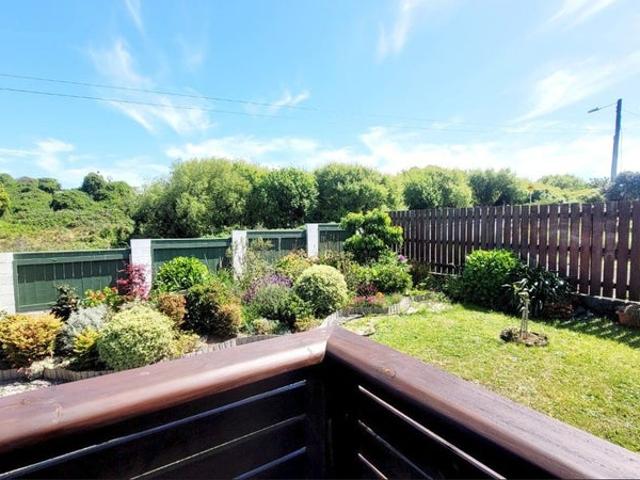Titahi Bay, 3 bedrooms