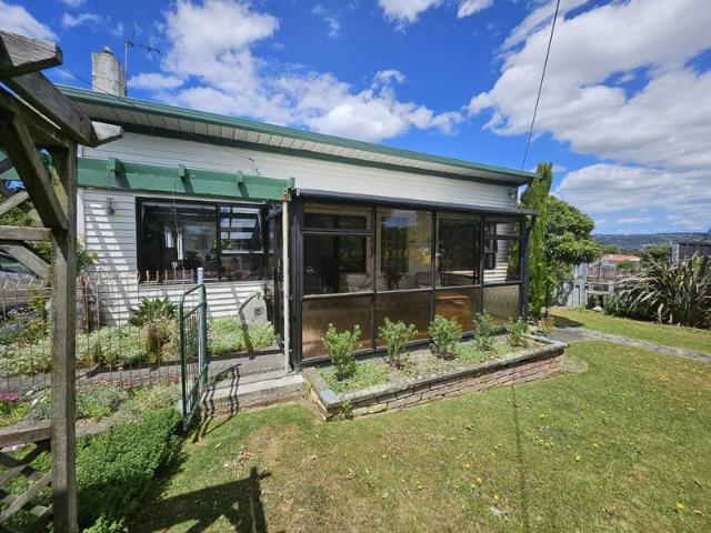 Titahi Bay, 3 bedrooms