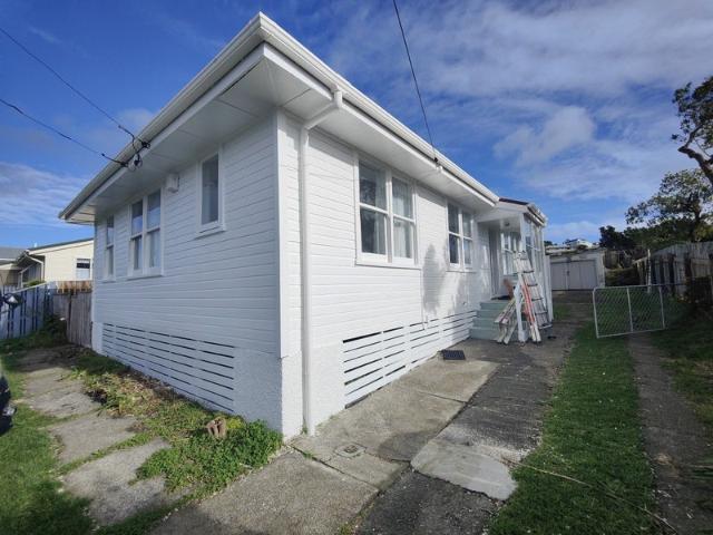 titahi bay, 3 bedrooms