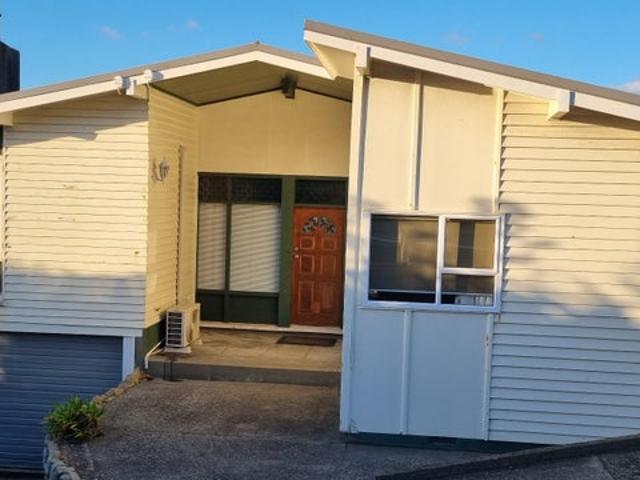 titahi bay, 3 bedrooms