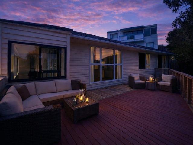 titahi bay, 4 bedrooms