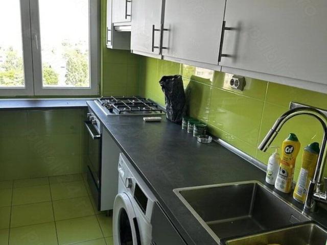 Titan, ap. 2 camere de inchiriat