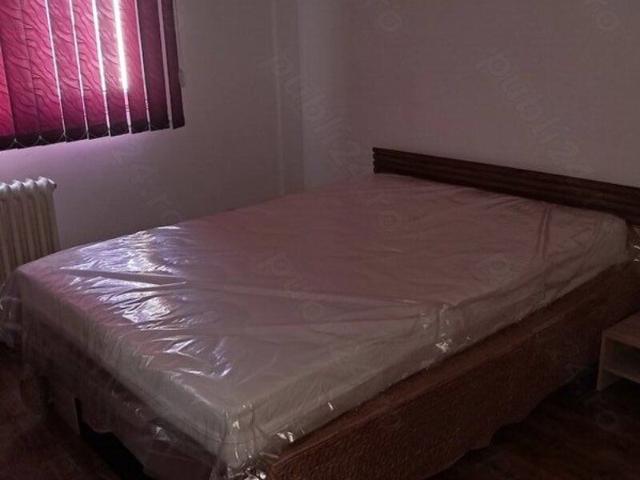 Titan, ap. 2 camere de inchiriat