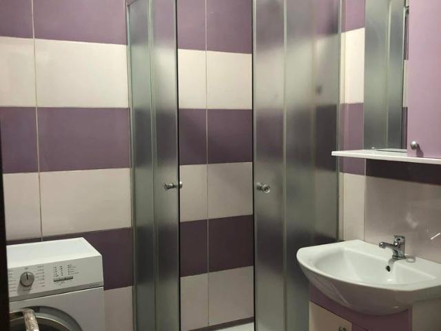 Titan diham apropiere si mega mall national arena georgian metrou neg