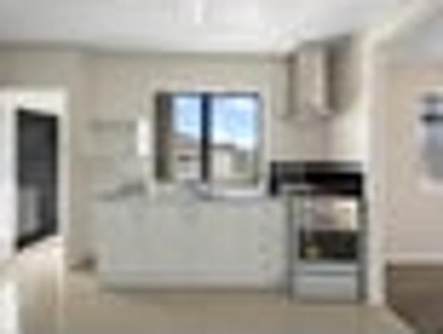 Titirangi, 3 bedrooms, $595 pw