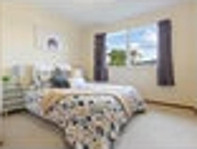 Titirangi, 3 bedrooms, $740 pw
